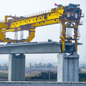 Bridge Girder Launcher